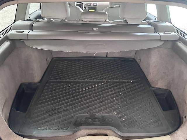 Volvo - v50 - 1.8 - 1-zsh-53- 2004 - afbeelding 7 van  18