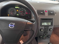 Volvo - v50 - 1.8 - 1-zsh-53- 2004 - afbeelding 16 van  18