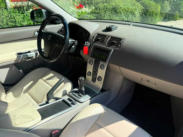 Volvo - v50 - 1.8 kinetic - 2009 - personenauto - 74-kgs-5 - afbeelding 10 van  10