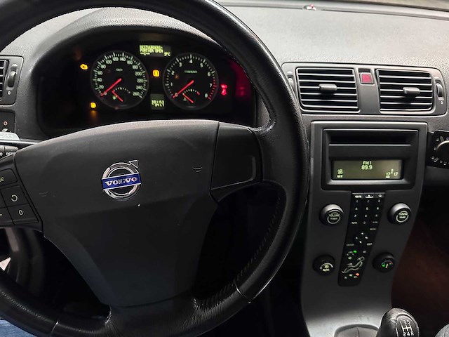 Volvo - v50 - 2.4i momentum - 11-rb-rz- 2005 - afbeelding 6 van  7