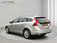 Volvo - v60 - 1.6 d2 r-design - xd-784-n- 2013 iaw - afbeelding 8 van  17