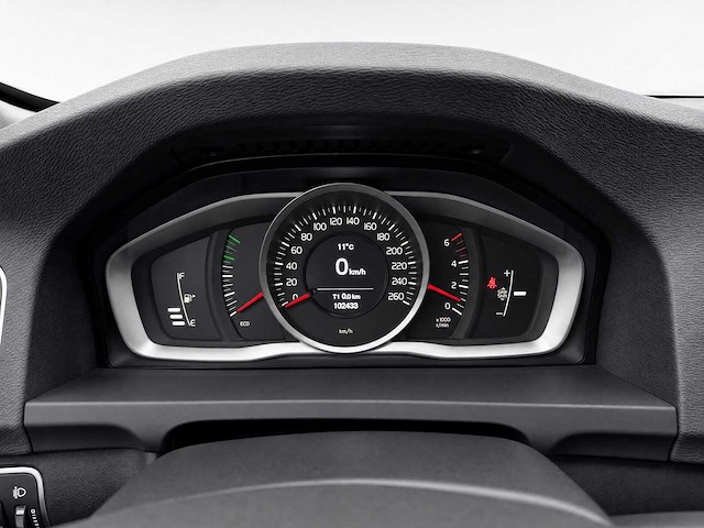 Volvo - v60 - 1.6 d2 r-design - xd-784-n- 2013iaw - afbeelding 6 van  15