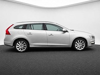 Volvo - v60 - 1.6 d2 r-design xd-784-n- 2013 iaw - afbeelding 11 van  15
