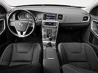 Volvo - v60 - 1.6 d2 r-design xd-784-n- 2013 iaw - afbeelding 3 van  15