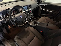 Volvo - v60 - 1.6 t3 momentum 2014 pd-110-t iaw - afbeelding 8 van  16