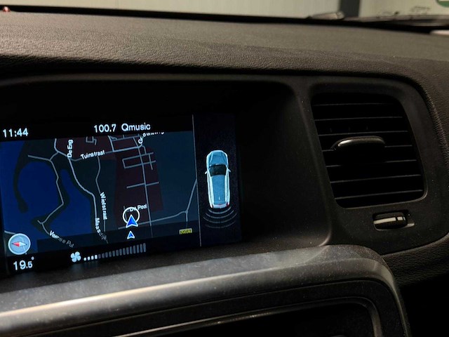 Volvo - v60 - 2.0 d3 - car - 2014|sh-661-p|iaw - afbeelding 24 van  24