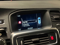 Volvo - v60 - 2.0 d3 - car - 2015|zf-469-f|iaw - afbeelding 8 van  28