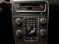 Volvo - v60 - 2.0 d3 - car - 2015|zf-469-f|iaw - afbeelding 11 van  28