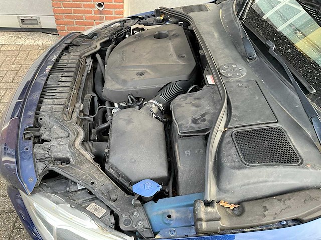 Volvo - v60 - 2.0 d3 o. race bns - personenauto - 2015 - afbeelding 12 van  25