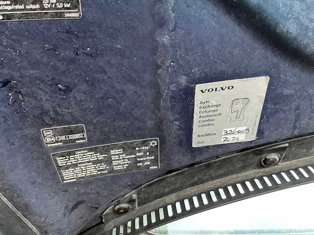 Volvo - v60 - 2.0 d3 o. race bns - personenauto - 2015 - afbeelding 15 van  25