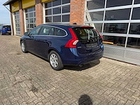 Volvo - v60 - 2.0 d3 o. race bns - personenauto - 2015 - afbeelding 18 van  25
