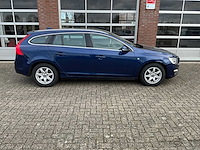 Volvo - v60 - 2.0 d3 o. race bns - personenauto - 2015 - afbeelding 20 van  25