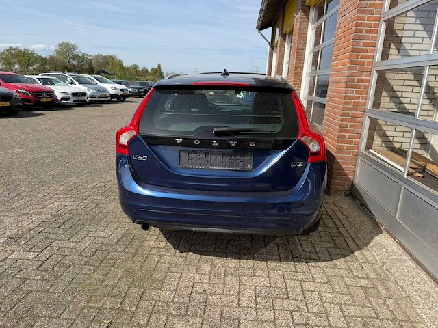 Volvo - v60 - 2.0 d3 o. race bns - personenauto - 2015 - afbeelding 25 van  25