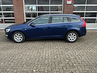 Volvo - v60 - 2.0 d3 o. race bns - personenauto - 2015 - afbeelding 12 van  31