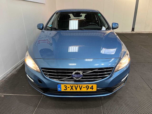 Volvo - v60 - hybride- 2.4 d6 awd - pl.i momentem - personenauto - 2014 - afbeelding 3 van  24
