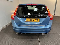 Volvo - v60 - hybride- 2.4 d6 awd - pl.i momentem - personenauto - 2014 - afbeelding 18 van  24