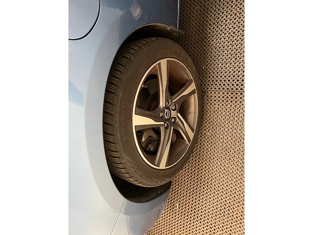 Volvo - v60 - hybride- 2.4 d6 awd - pl.i momentem - personenauto - 2014 - afbeelding 23 van  24