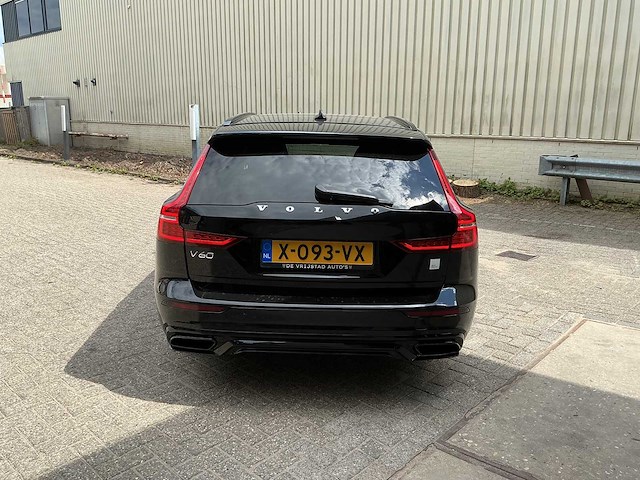 Volvo - v60 t8 - awd polestar engineerd, full option - car - 2020 - afbeelding 27 van  32