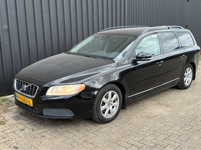 Volvo - v70 - 1.6 drive ocean race - personenauto - 2012 - afbeelding 1 van  28