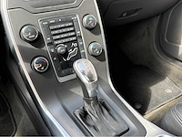 Volvo - v70 - 1.6 drive ocean race - personenauto - 2012 - afbeelding 3 van  28