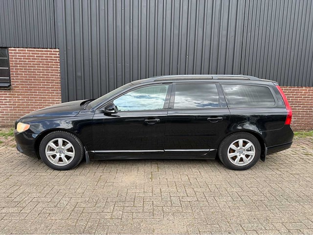 Volvo - v70 - 1.6 drive ocean race - personenauto - 2012 - afbeelding 12 van  28
