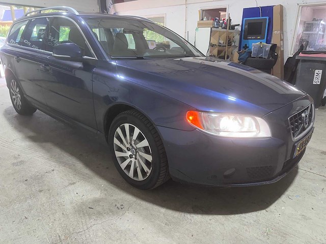 Volvo - v70 - 1.6 t4 lim. edition - 45-spp-6- 2011 - afbeelding 10 van  12