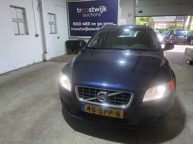 Volvo - v70 - 1.6 t4 lim. edition - 45-spp-6- 2011 - afbeelding 21 van  24