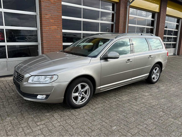 Volvo - v70 - 2.0 d2 dynamic ed. - personenauto - 2016 - afbeelding 4 van  7