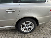 Volvo - v70 - 2.0 d2 dynamic ed. - personenauto - 2016 - afbeelding 16 van  24