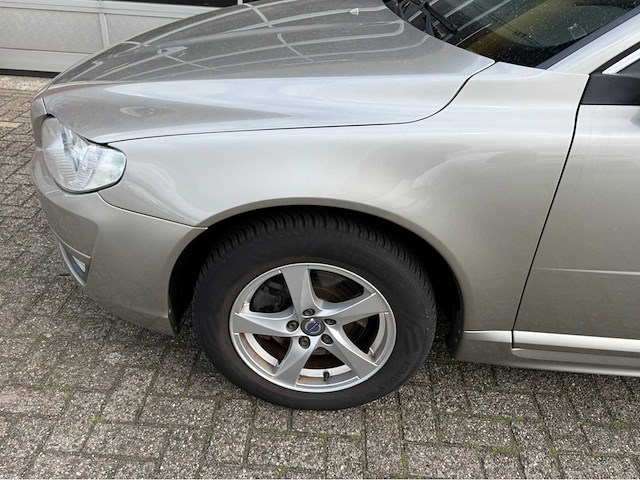 Volvo - v70 - 2.0 d2 dynamic ed. - personenauto - 2016 - afbeelding 17 van  24