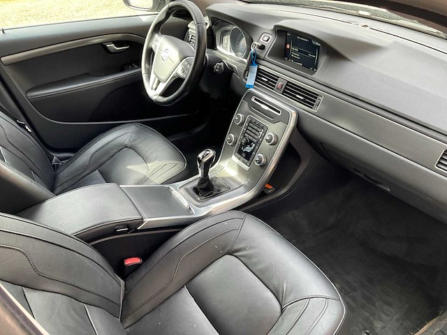 Volvo - v70 - 2.0 d3 polar+ - personenauto - 2016 - afbeelding 7 van  29