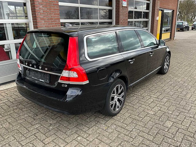 Volvo - v70 - 2.0 d3 polar+ - personenauto - 2016 - afbeelding 24 van  29
