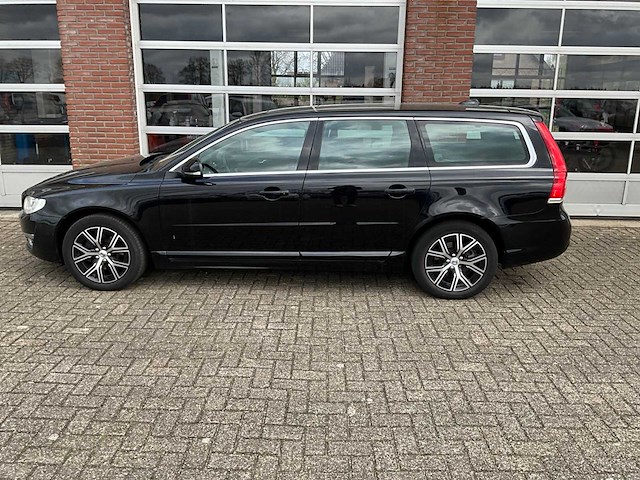 Volvo - v70 - 2.0 d3 polar+ - personenauto - 2016 - afbeelding 25 van  29