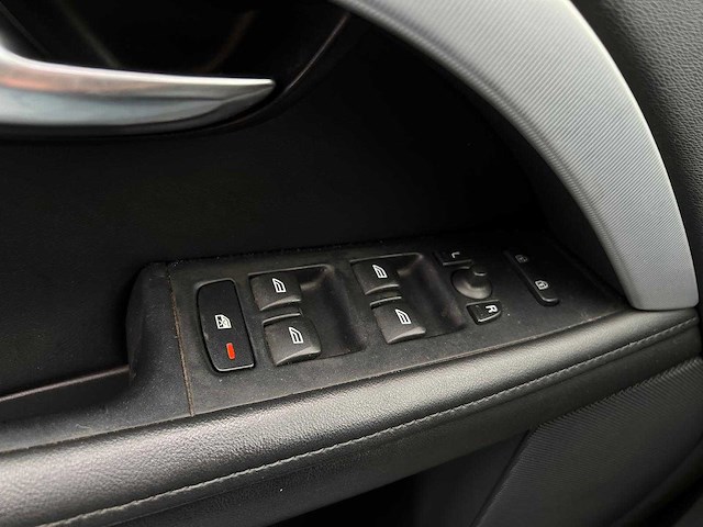 Volvo - v70 - 2.0t r-edition - 65-pjj-2 - 2011 - afbeelding 9 van  19