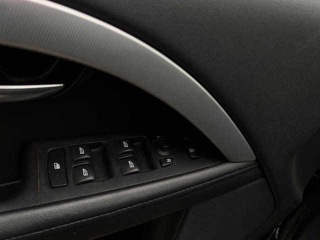 Volvo - v70 - 2.0t r-edition - 65-pjj-2 - 2011 - afbeelding 10 van  19