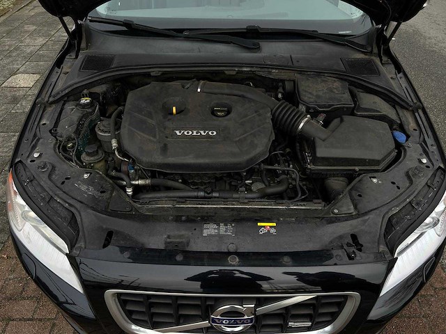 Volvo - v70 - 2.0t r-edition - 65-pjj-2 - 2011 - afbeelding 11 van  19