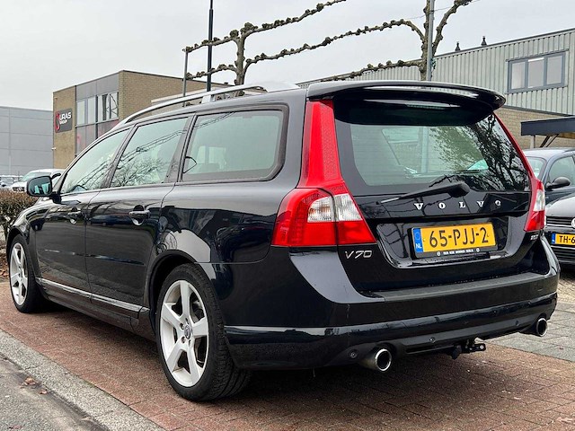 Volvo - v70 - 2.0t r-edition - 65-pjj-2 - 2011 - afbeelding 14 van  19