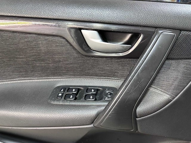 Volvo - v70 - 2.4 bi-fuel/cng ed. ii - r-177-dp- 2005 - afbeelding 1 van  10