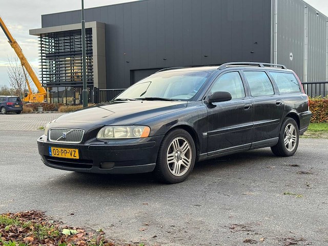 Volvo - v70 - 2.4 d5 edition ii - car - 2004|03-pp-vz|iaw - afbeelding 1 van  21