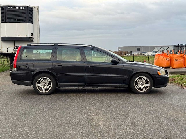 Volvo - v70 - 2.4 d5 edition ii - car - 2004|03-pp-vz|iaw - afbeelding 15 van  21