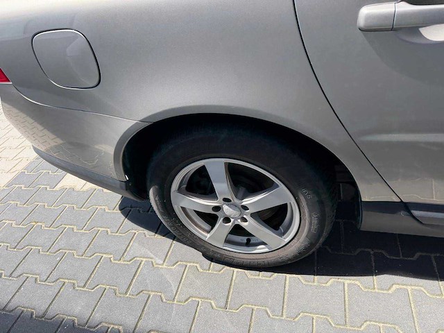 Volvo - v70 - 2.4 d5 summum - personenauto - 2008 - afbeelding 26 van  26