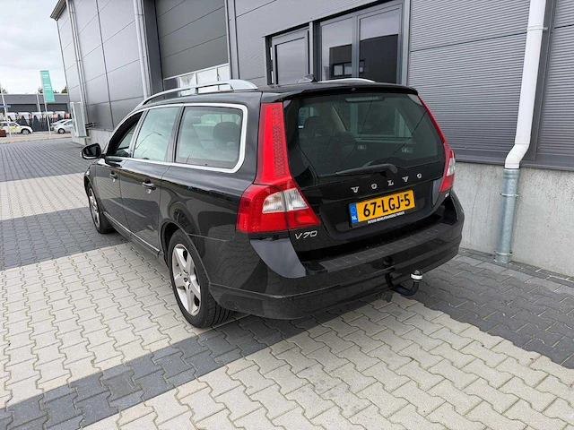 Volvo - v70 - 2.4 d5 summum - schade auto - personenauto - 2008 - afbeelding 23 van  41