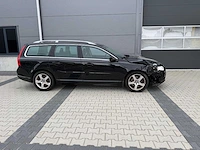 Volvo - v70 - 2.4 d5 summum - schade auto - personenauto - 2008 - afbeelding 37 van  41
