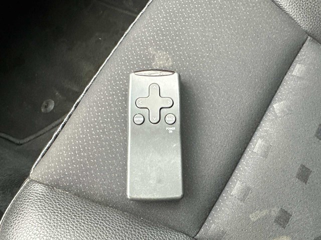 Volvo - v70 - 2.4 momentum - car - 2006 - afbeelding 5 van  35