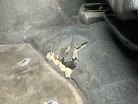 Volvo - v70 - 2.4 momentum - car - 2006 - afbeelding 8 van  35