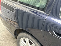 Volvo - v70 - 2.4 momentum - car - 2006 - afbeelding 10 van  35