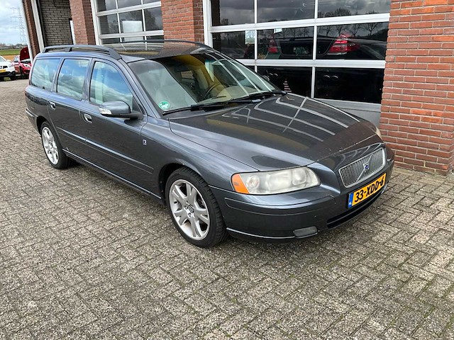 Volvo - v70 - 2.4d edition sport - personenauto - 2006 - afbeelding 21 van  27