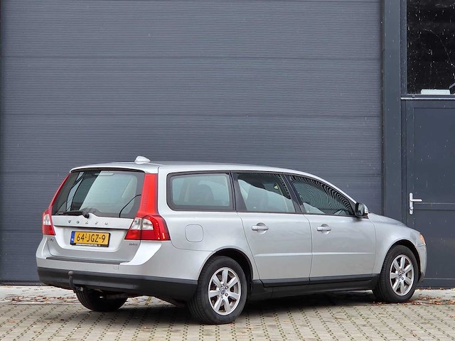Volvo - v70 - 2.4d limited edition - 2009 - personenauto - 64-jgz-9 - afbeelding 15 van  15