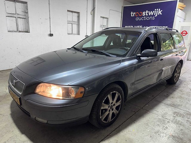 Volvo - v70 - 2.4d summum - px-091-x - afbeelding 1 van  22