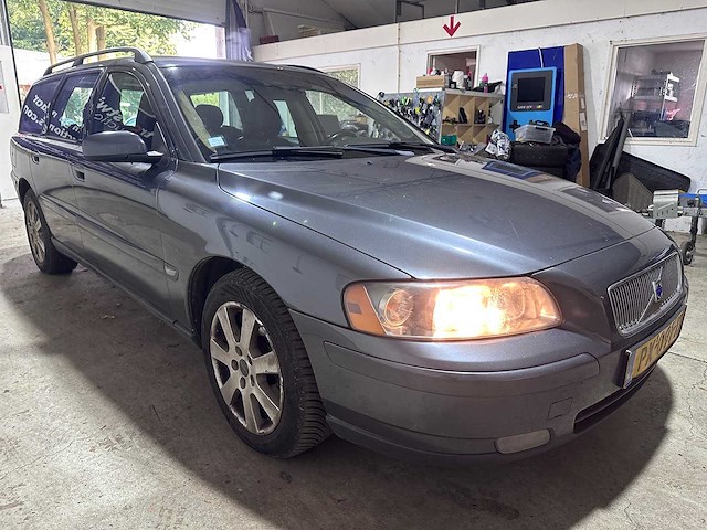 Volvo - v70 - 2.4d summum - px-091-x - afbeelding 6 van  6